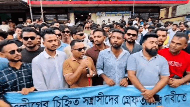 শোভনসহ নিষিদ্ধ ছাত্রলীগ নেতাকর্মীদের গ্রেপ্তারের দাবিতে ব্রাহ্মণবাড়িয়ায় ছাত্রদলের মিছিল